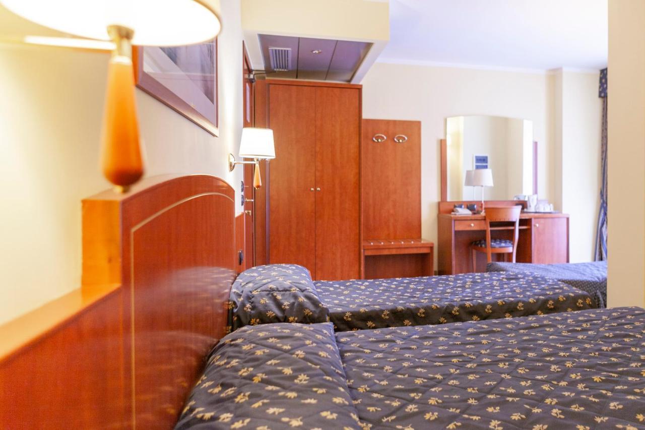 Hotel Olivo Arco Εξωτερικό φωτογραφία
