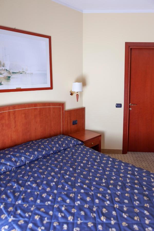 Hotel Olivo Arco Εξωτερικό φωτογραφία