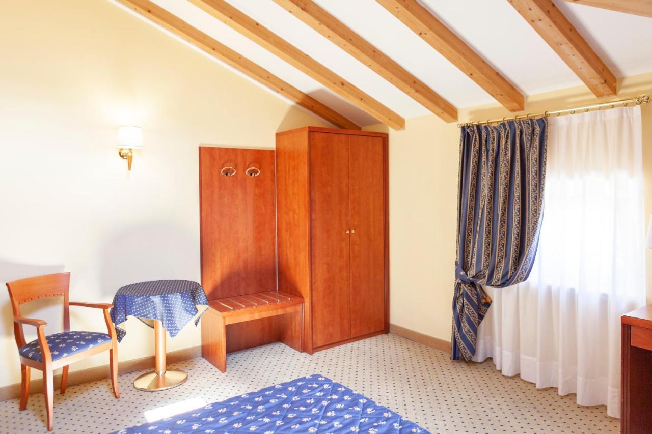 Hotel Olivo Arco Εξωτερικό φωτογραφία